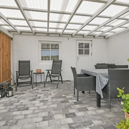 Сasa de vacaciones Hyggeligt Helarshus I 2 Plan For Enden Af En Blind Vej Sj1072